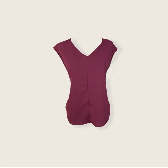 Forever 21 Red Wine V-Neck Sleeveless Blouse M